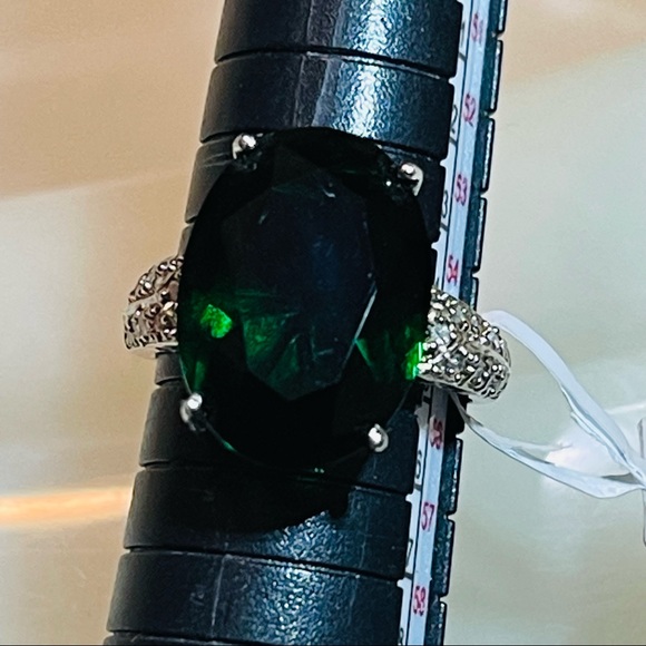 🎁NWT 10K STUNNING 9.50 CT RUSSIAN EMERALD & DIAMOND 10KT SOLID WHITE GOLD RING! - Picture 10 of 12